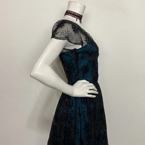 Voodoo Vixen NEW Black Teal Embroidered Lace Overlay Witchy Retro Pin Up Dress S - Picture 5 of 15